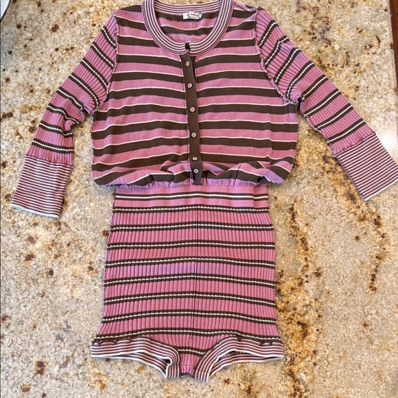 Free People Easy to love romper size M - Picture 2 of 4